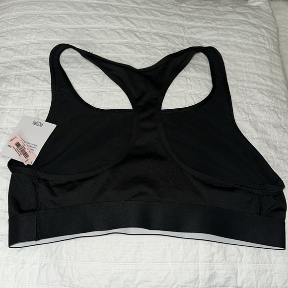 LAST CHANCE Victoria Secret Sport Bra - Picture 2 of 3